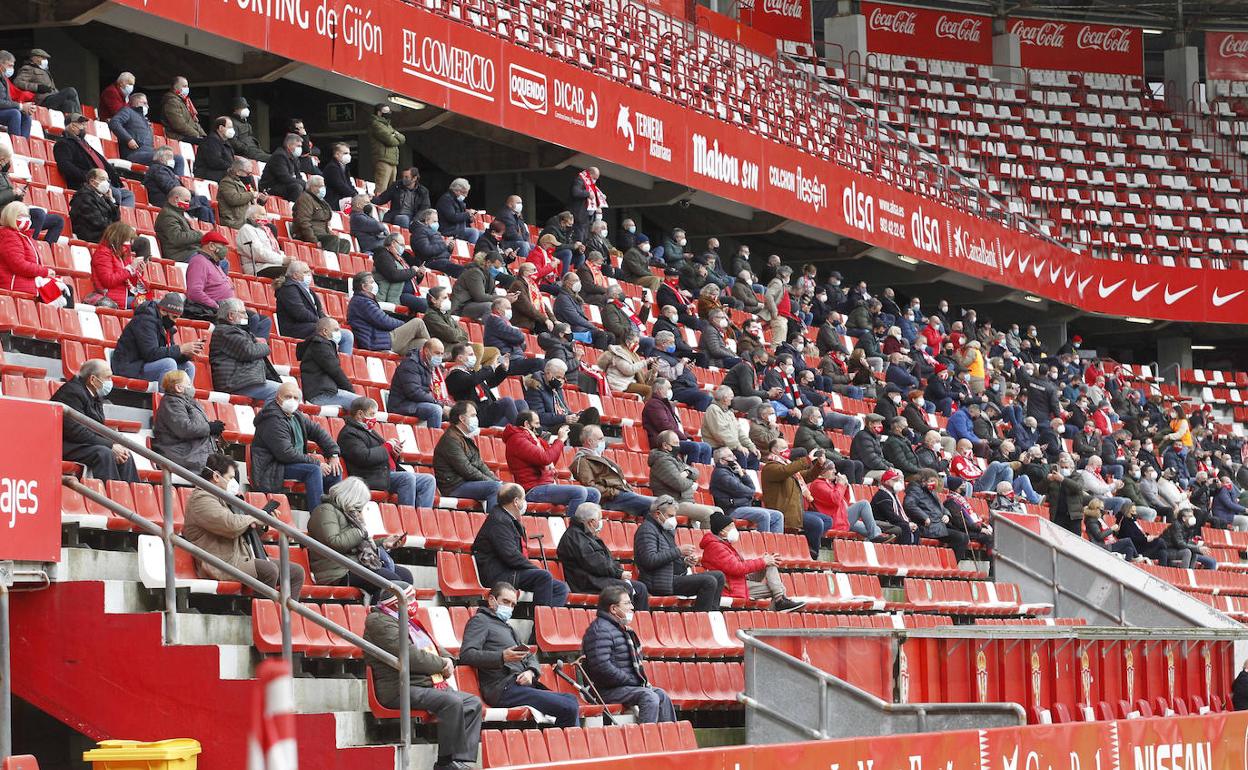 Último día que el público volvió a El Molinón para el partido de Copa del Rey entre el Sporting y el Betis 