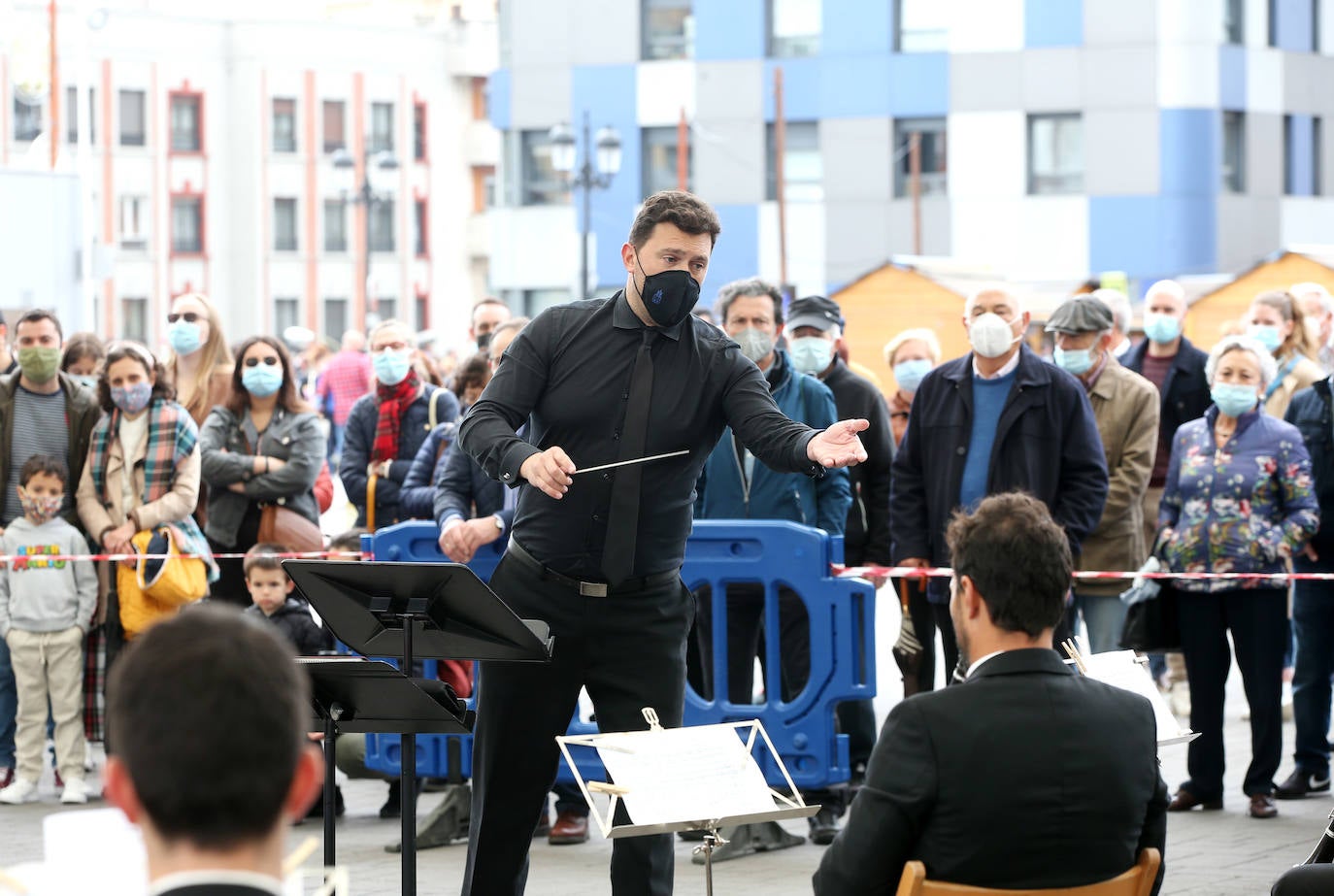 La Losa se llenó de ovetenses y visitantes para disfrutar de la Feria de la Ascensión