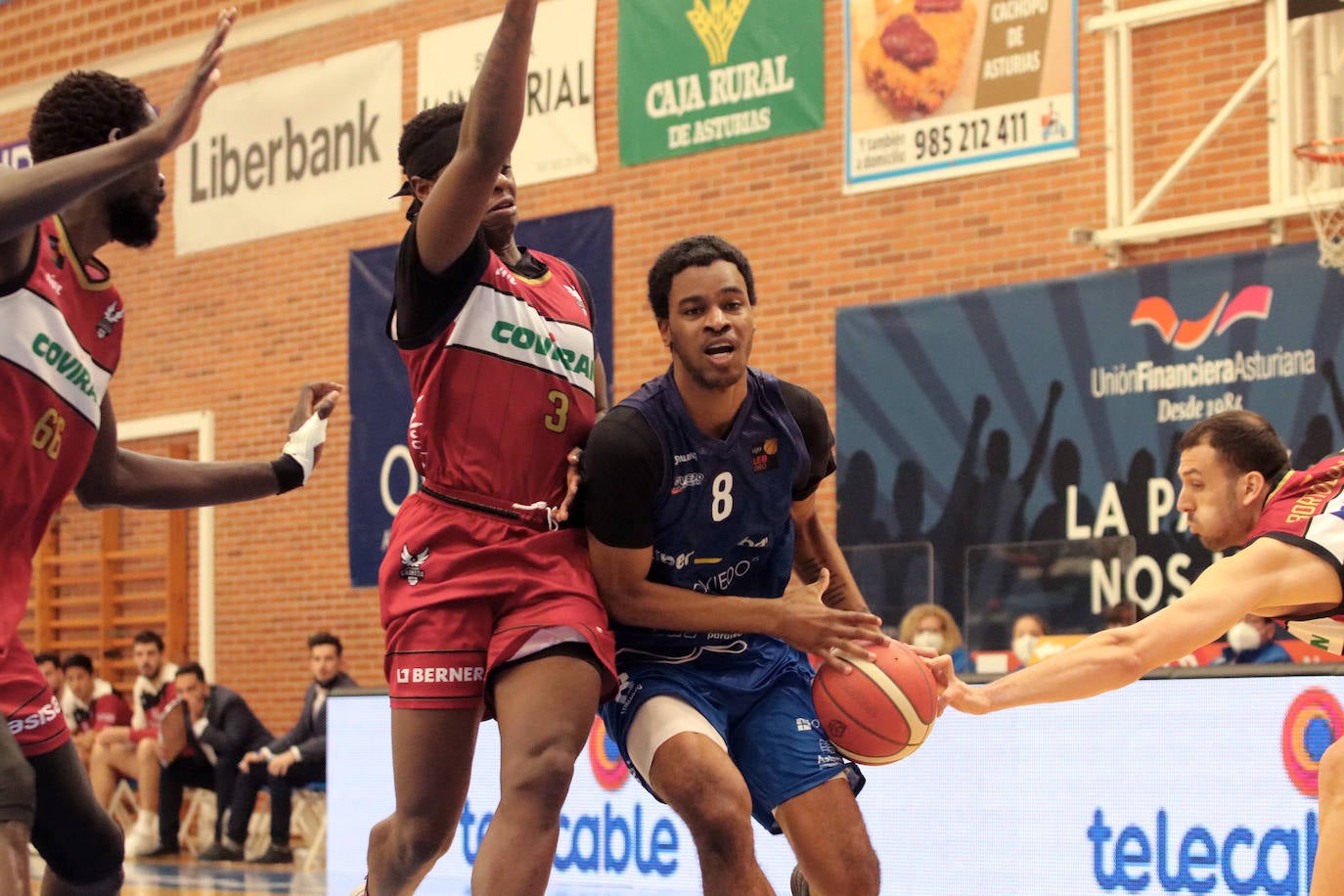 Fotos: Las imágenes del Liberbank Oviedo 78-83 Granada