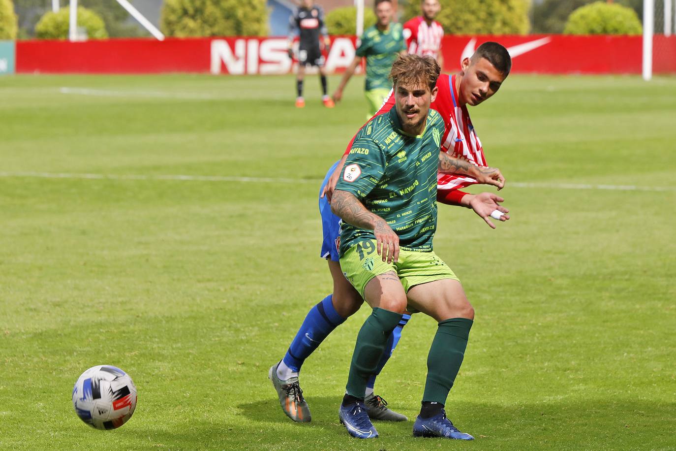 Fotos: Sporting B 3-1 Guijuelo, en imágenes