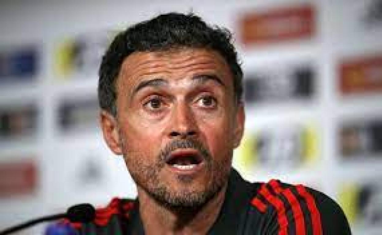 El seleccionador nacional, Luis Enrique, en conferencia de prensa. 