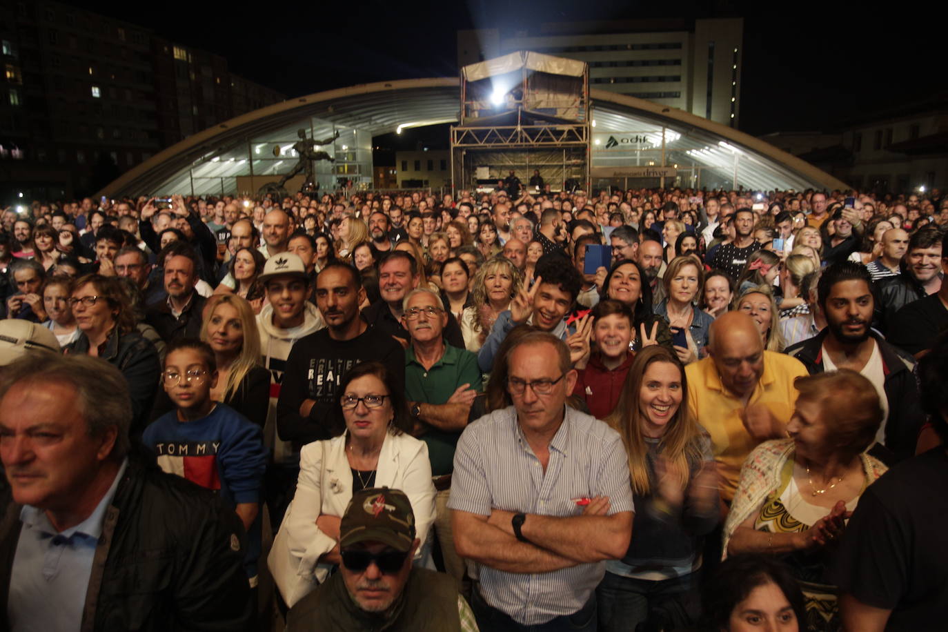Adiós a los conciertos en La Losa de Oviedo. El Tribunal Superior de Justicia de Asturias (TSJA) ha prohibido su celebración por emitir ruidos que superan el umbral de los límites autorizados en la zona. En la memoria quedan estos y más recitales: de Ketama a Carlos Baute, Iván Ferreiro o Ana Guerra