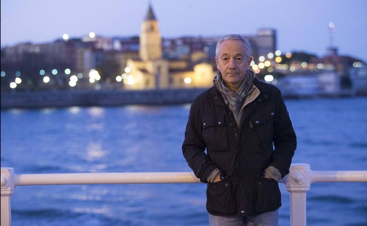 Antonio Bahamonde, en Gijón.