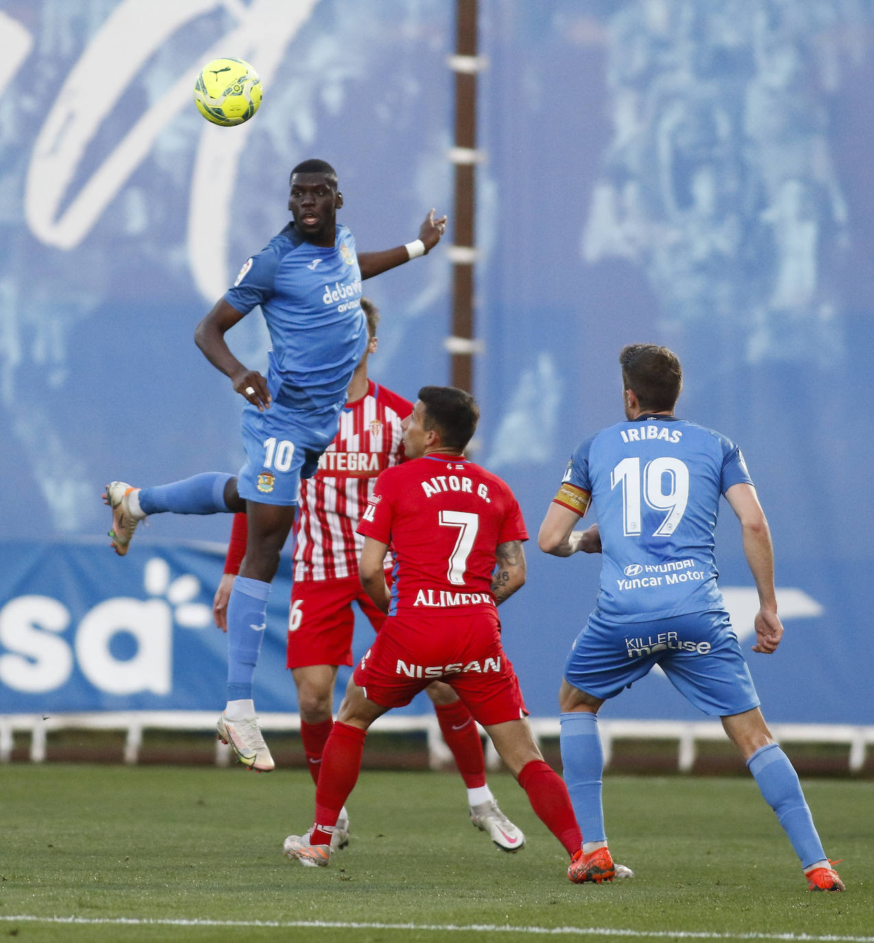 Fotos: Las mejores imágenes del Fuenlabrada - Sporting