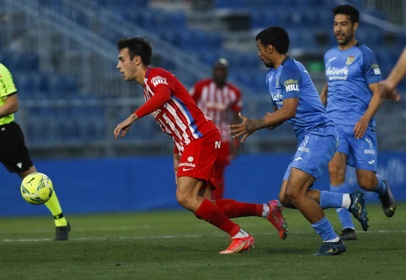 Fotos: Las mejores imágenes del Fuenlabrada - Sporting