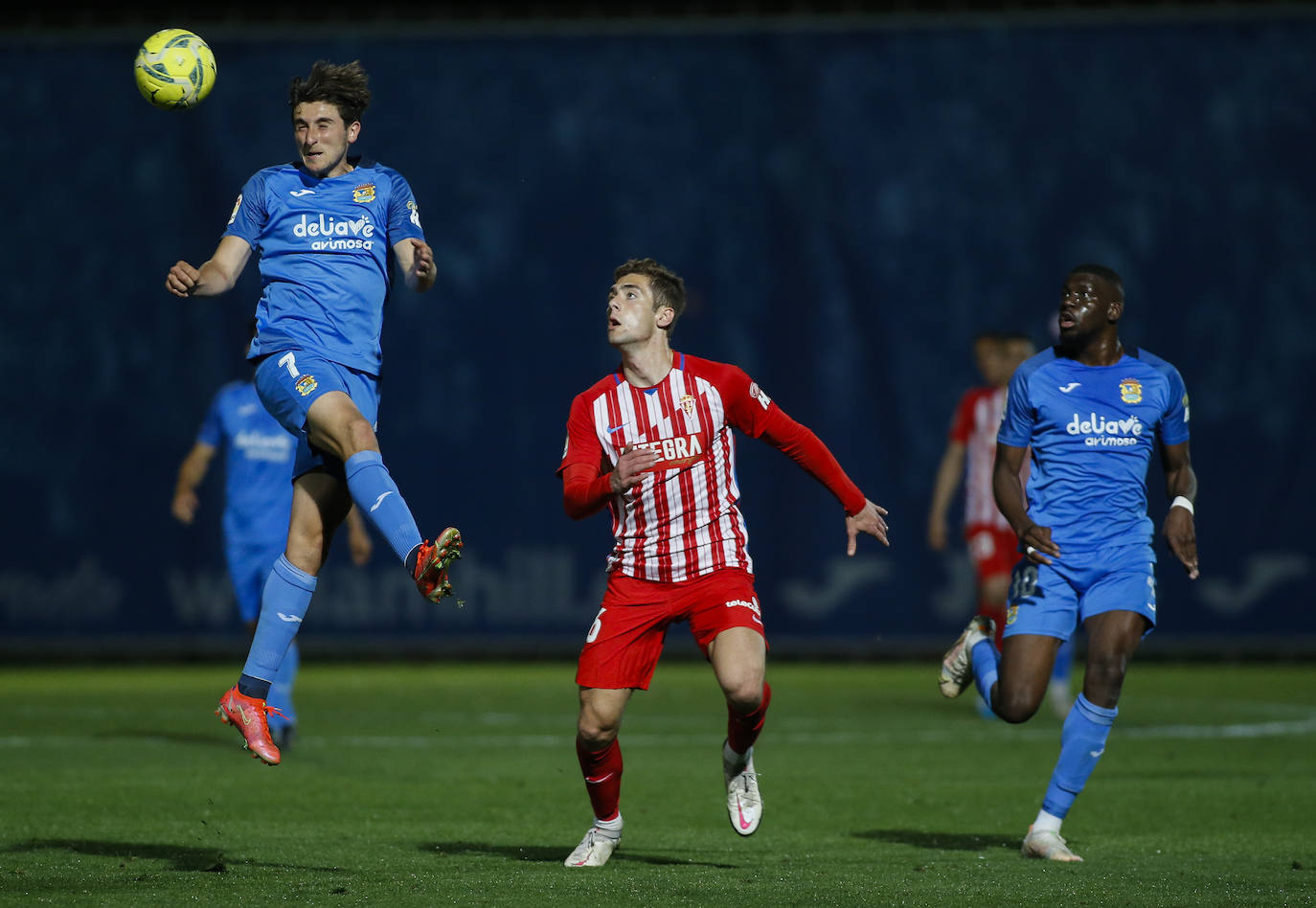 Fotos: Las mejores imágenes del Fuenlabrada - Sporting