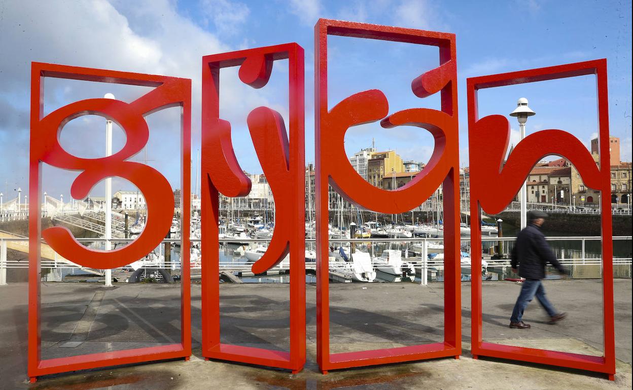 'Las letronas' del muelle de Gijón