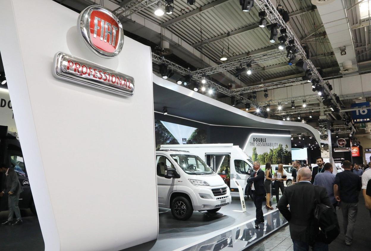 El pabellón de Fiat, una de las marcas afectadas por la concentración de Stellantis, en una feria del automóvil reciente. 