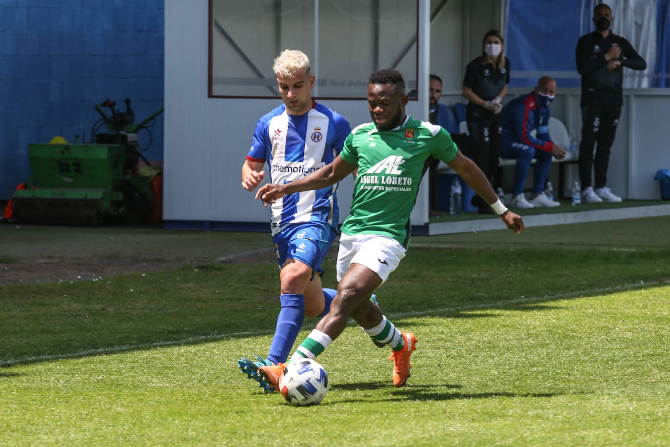 El Real Avilés ha logrado ascender a Segunda División RFEF después de vencer este domingo al Llanes 