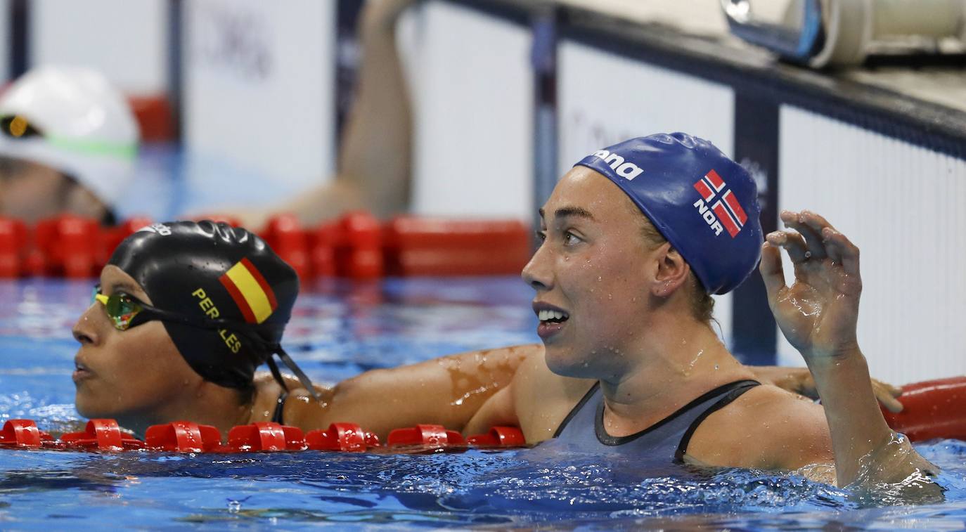 La nadadora es la primera deportista paralímpica en recibir el galardón y séptima mujer en la historia de los Premios Princesa de Asturias. Teresa Perales, que recoge el testigo de Carlos Sainz, recibe el premio en plena preparación para los Juegos de Tokyo.