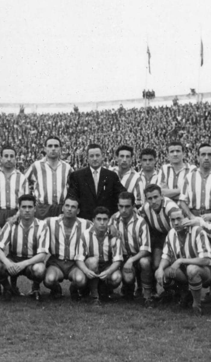 El Blog de Acebedo: La historia (completa) del fútbol en Gijón