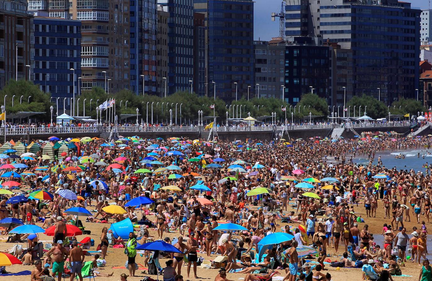 Playa de San Lorenzo, Gijón