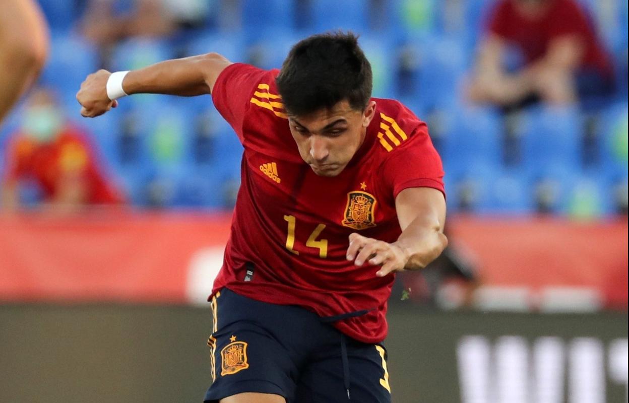 Manu García, durante el partido del martes en Butarque contra Lituania, en su estreno con la Selección.