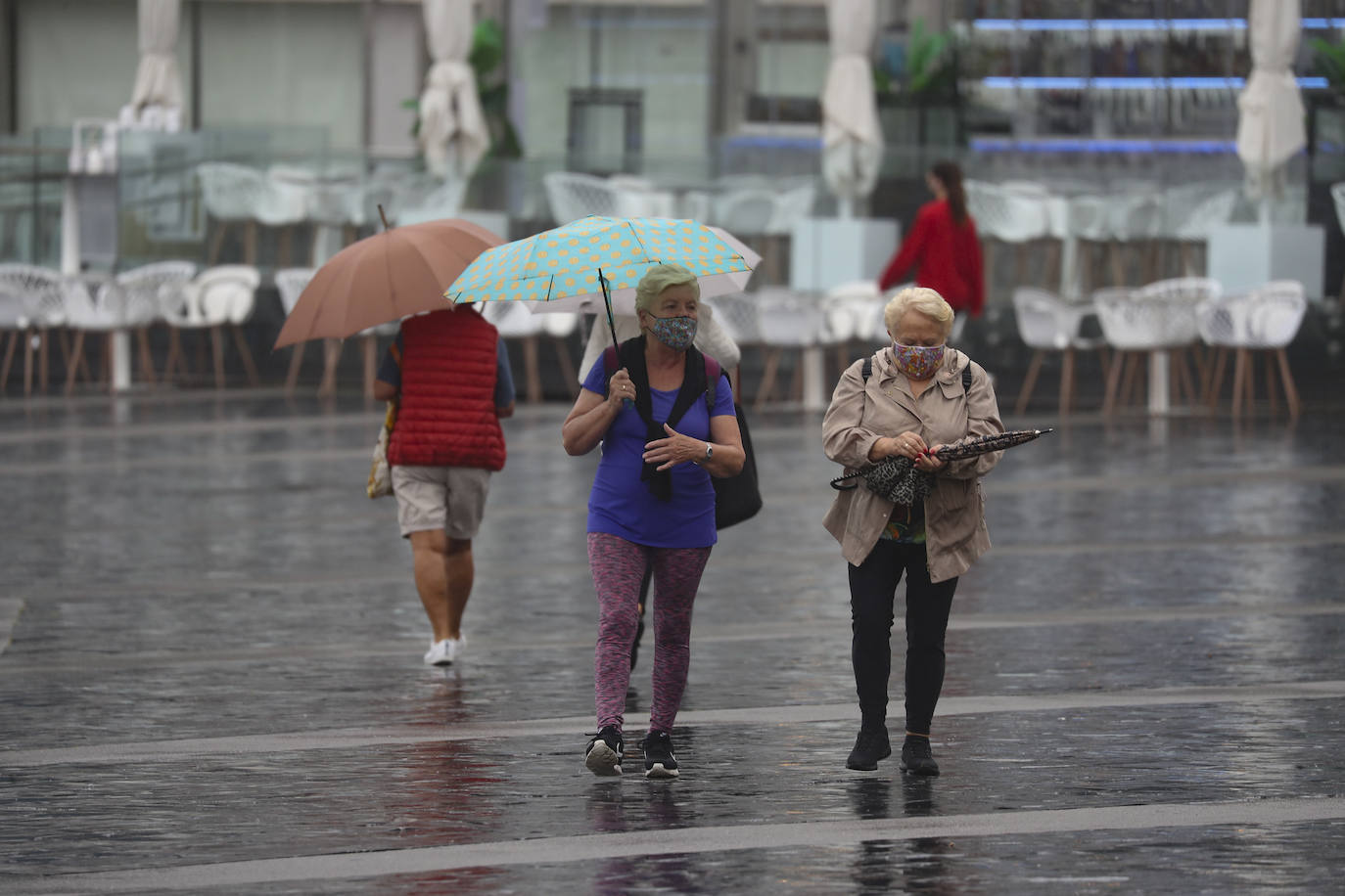 La tarde del jueves volvió a estar marcada por las intensas lluvias que cayeron sobre la mayor parte de la región.