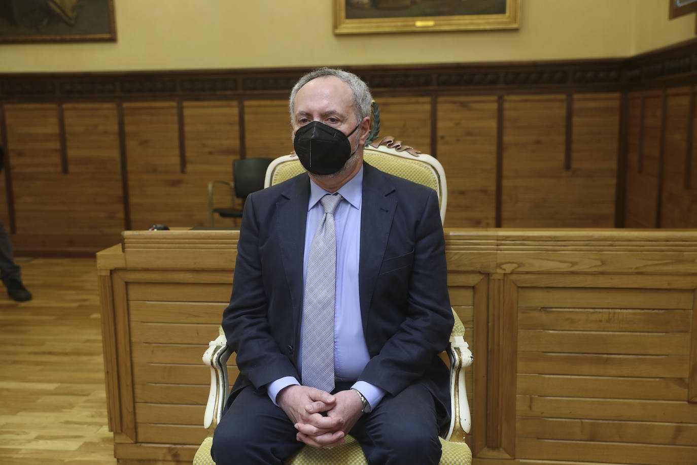 El empresario Antonio Suárez fue nombrado Hijo Adoptivo; Xosé Bolado, Medalla de Oro; y el Unión Club de Ceares, el CIPF del Mar y la Sociedad Astronómica Omega, Medalla de Plata.