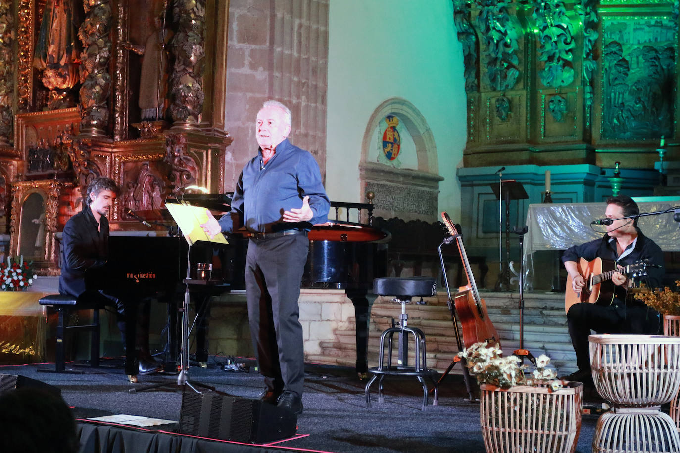 Después de 16 meses de parón, Víctor Manuel inicia una nueva gira en el Parador de Corias, en Cangas del Narcea, haciendo un repaso por su discografía 