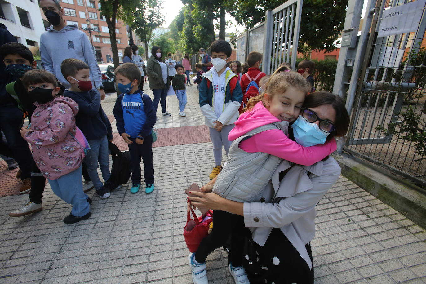 Un total de 63.929 alumnos de Infantil y Primaria han finalizado hoy el curso escolar en Asturias. Los más pequeños se despiden del curso más difícil pero también más ejemplar.