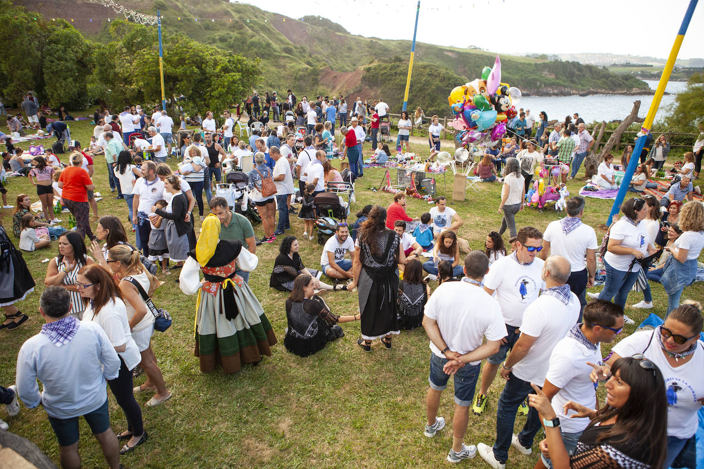 Cada año, el 1 de agosto en Candás, la capital del concejo de Carreño, se celebra el Festival de la Sardina, una fiesta que sabe que alimenta. 