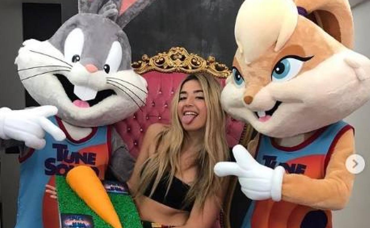 Lola Índigo anuncia que pondrá voz a Lola Bunny en 'Space Jam, nuevas leyendas'