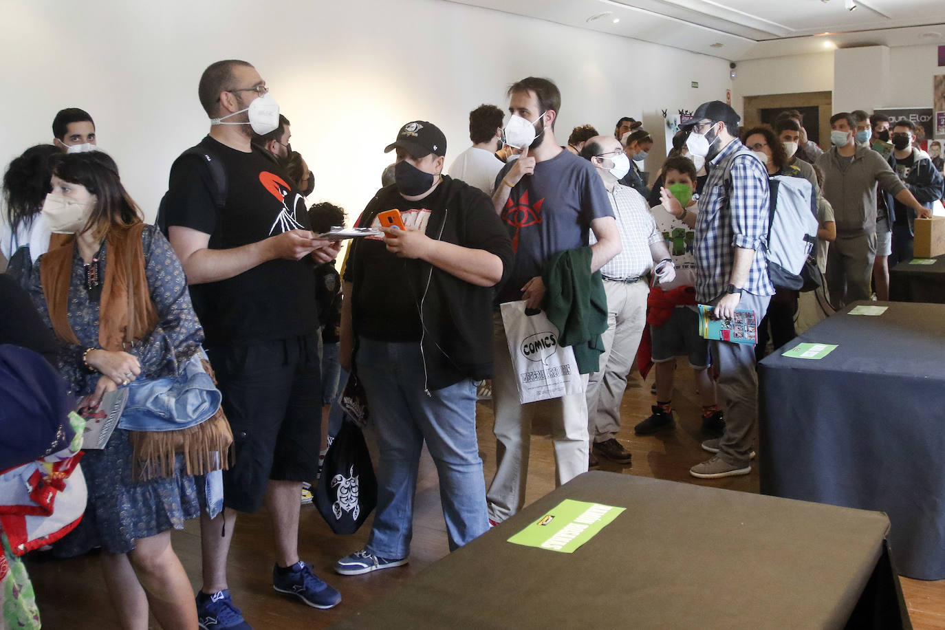 El Palacio de Revillagigedo de Gijón se ha convertido en el epicentro de la Cómic Con del festival Metrópoli. Entre los días 1 y 4 de julio, los fanáticos de los cómics podrán reunirse con creadores, actores, cosplayers y youtubers en el primer gran evento cultural de la temporada. 