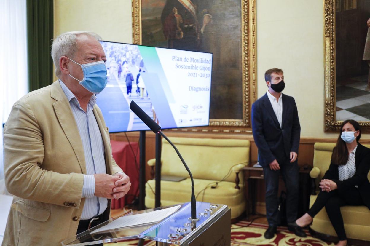Aurelio Martín y Manuel Pineda, en la presentación. 