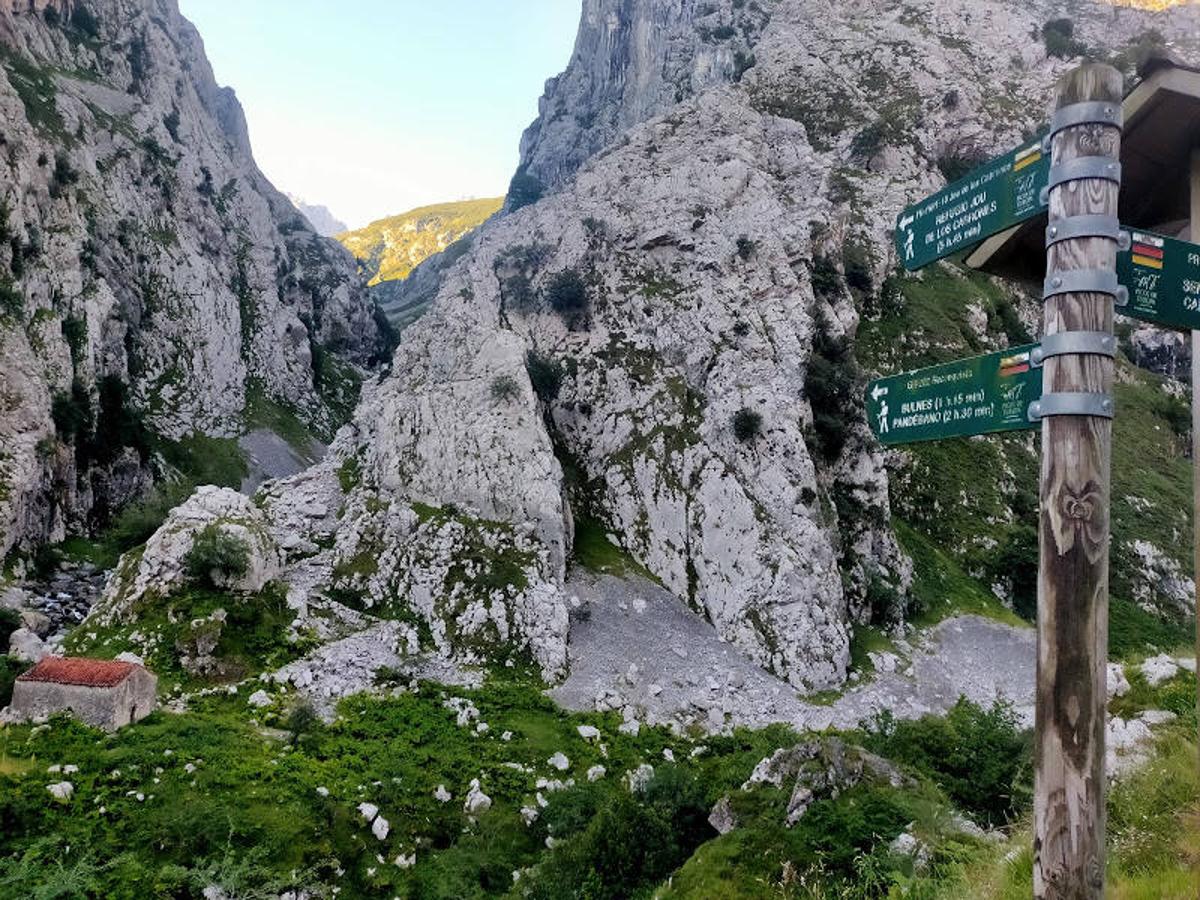 Fotos: Desde Poncebos al Picu Urriellu por la Ruta de la Reconquista