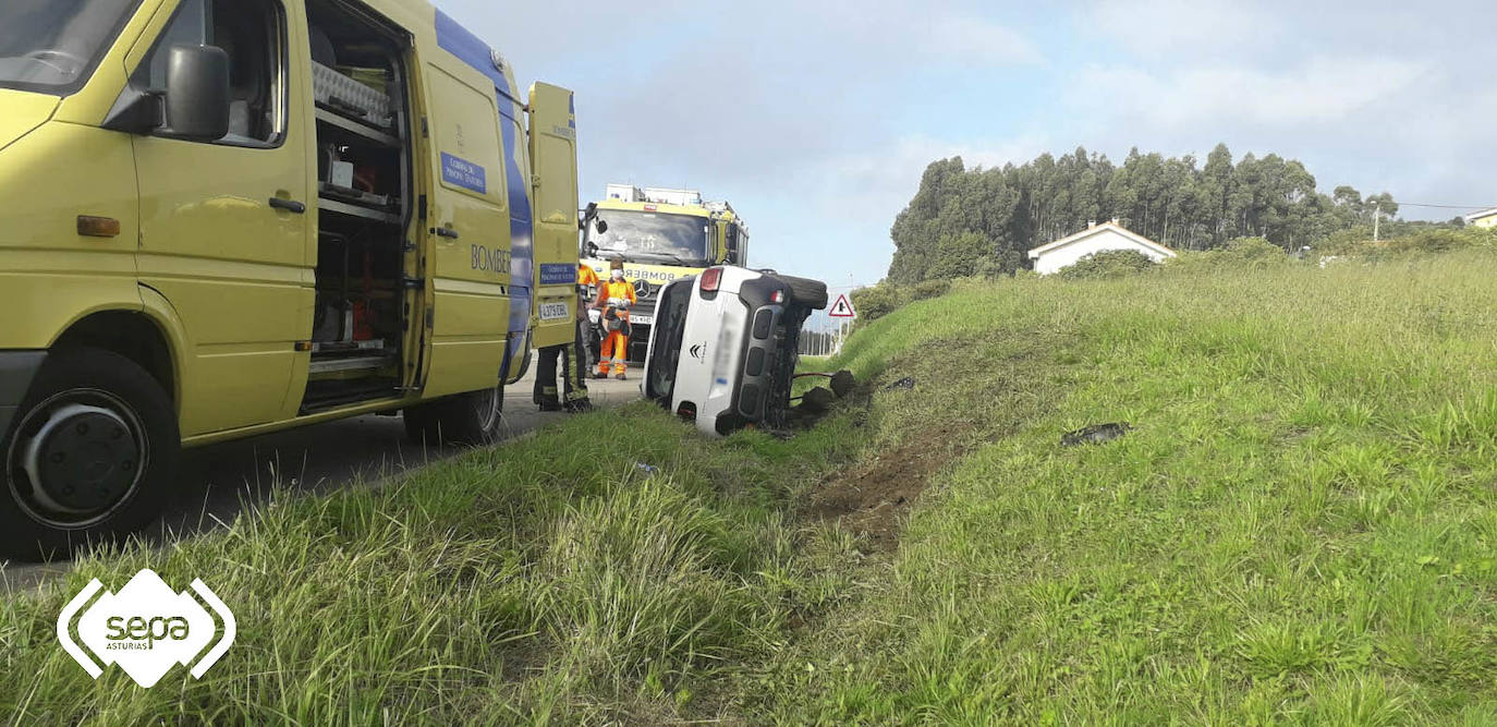 Herida una conductora de 80 años en un accidente de tráfico en Gozón