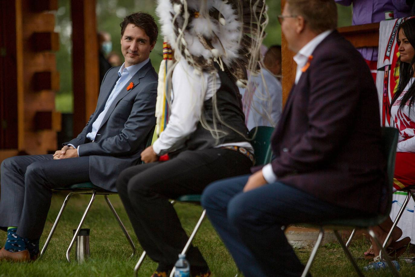 Ceremonia ritual indígena canadiense celebrada con motivo de la firma del acuerdo de Coordinación de la Ley Miyo Pimatisowin a la que asistió el primer ministro del país, Justin Trudeau.