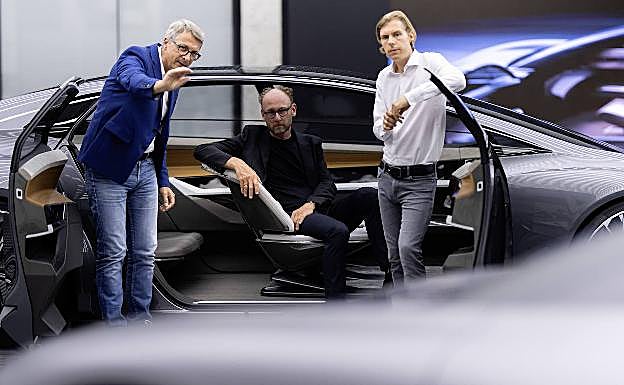Mark Lichte, Philipp Römers y Norbert Weber, responsables de diseño de Audi 