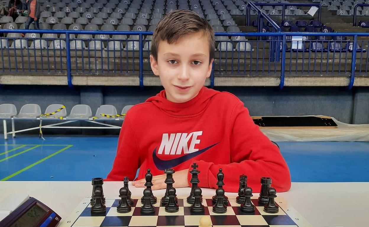 El talentoso ajedrecista avilesino Lionel Sierra