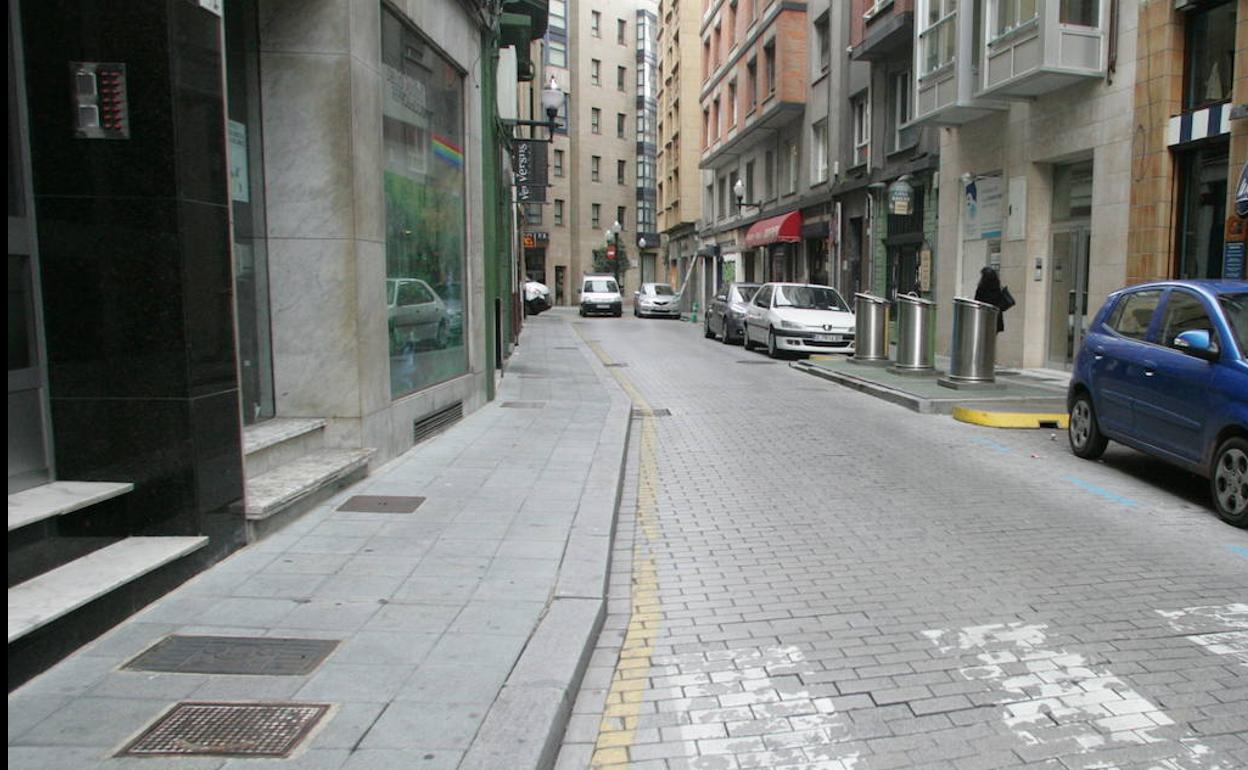 Calle Linares Rivas.