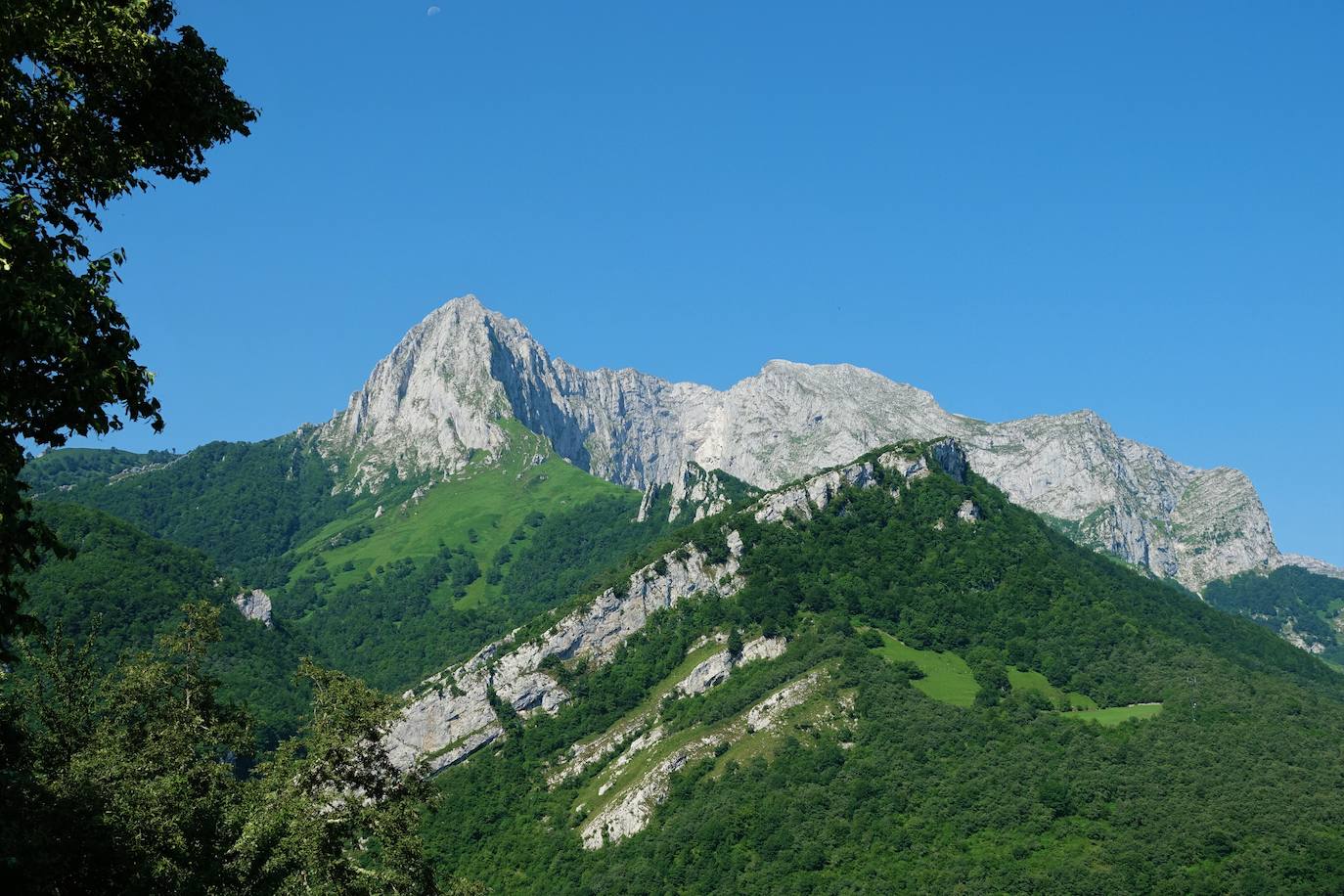 Fotos: Ponga lucha contra el despoblamiento