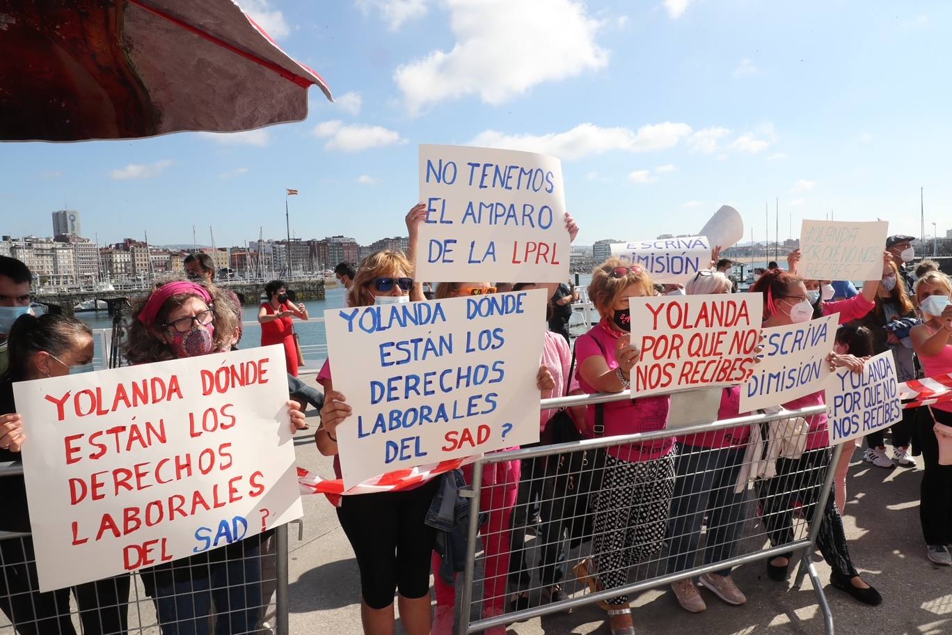 Fotos: La ministra de Trabajo, en la Semana Negra