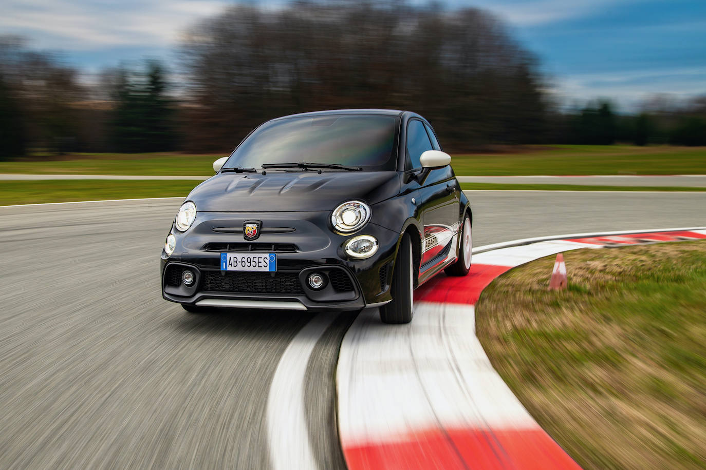 Fotos: Fotogalería: Gama Abarth 2021