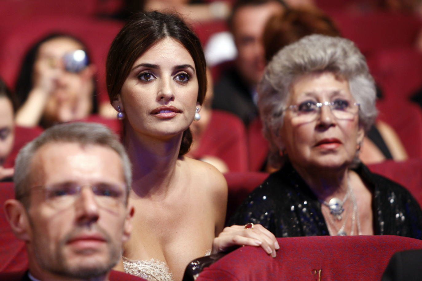 Penélope Cruz y Javier Bardem, durante la ceremonia en el festival de Cannes 2010 en el que Javier Bardem fue reconocido como mejor actor.