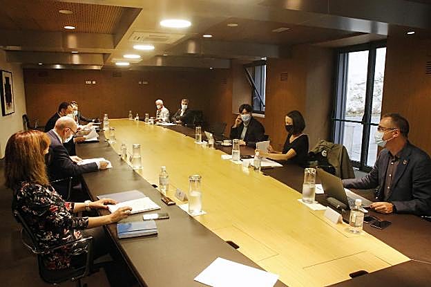 El Gobierno pide «un esfuerzo» porque «en nuestras manos está revertir la situación» 