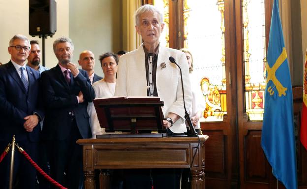 El PP ve «continuismo» en la nueva consejera, pero le ofrece su colaboración