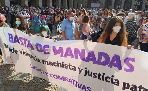 Condena unánime en Gijón a las agresiones sexuales: «No es no y lo demás es violación» 