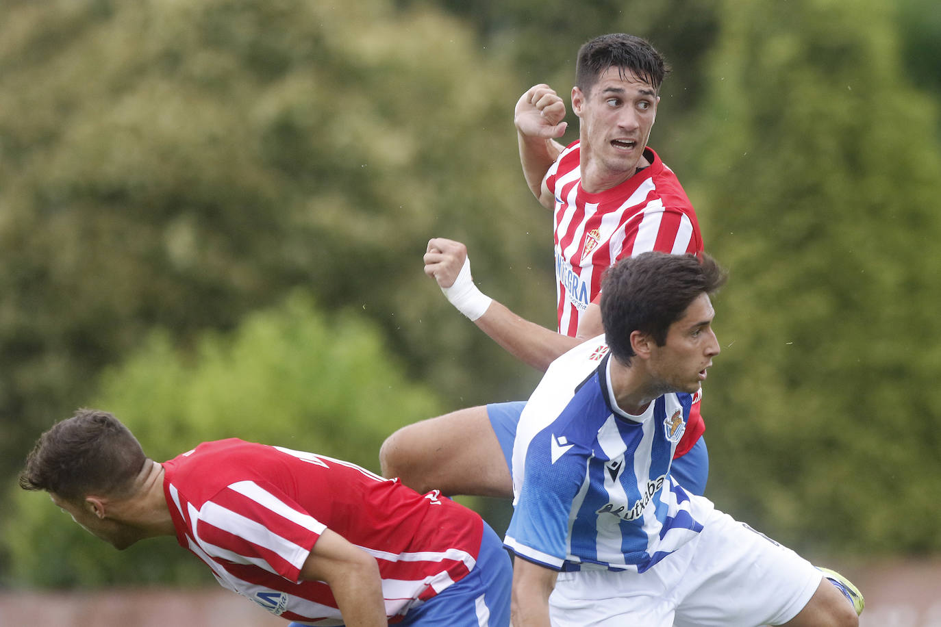 Un momento del partido disputado