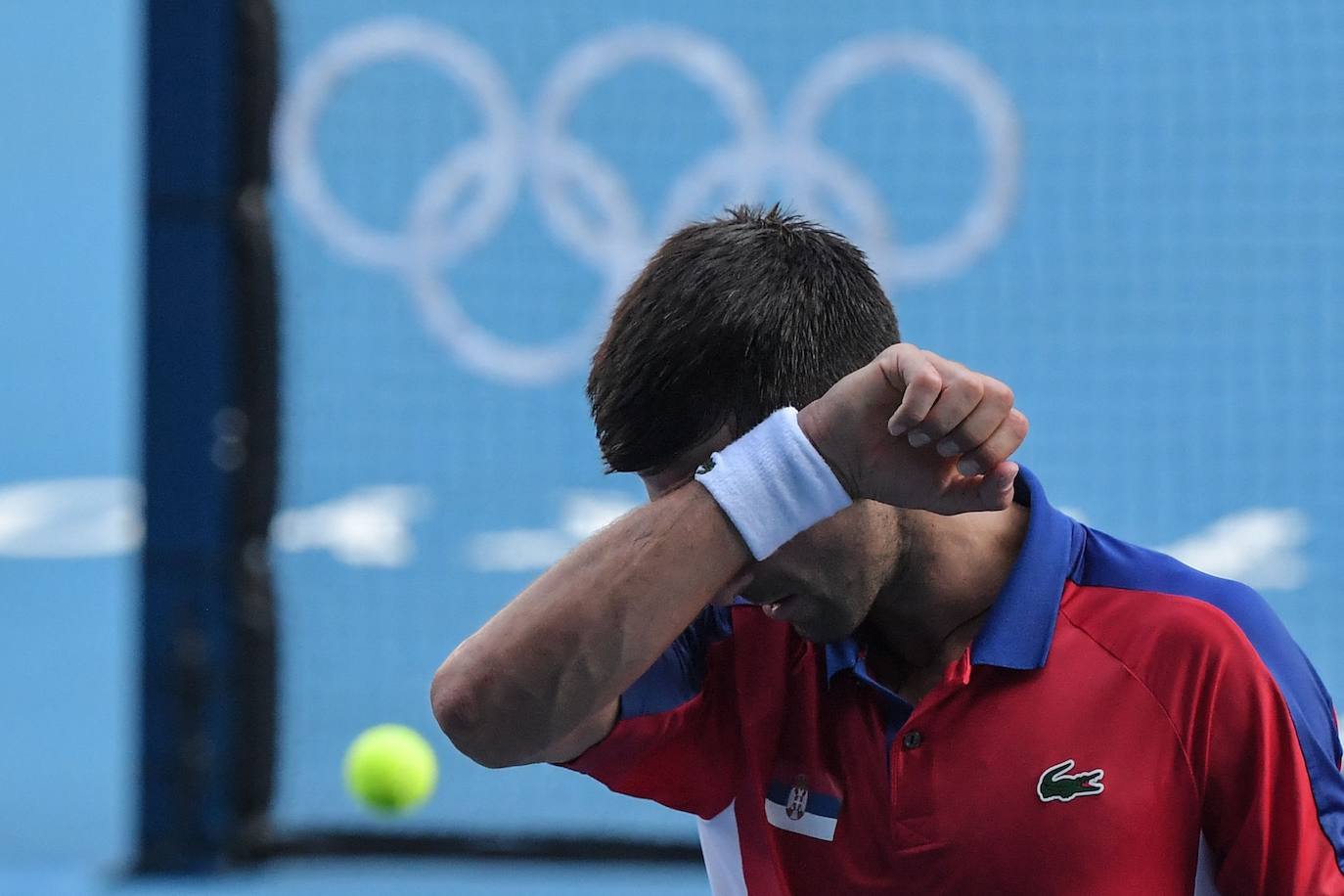 El tenista asturiano Pablo Carreño ha logrado una medalla de bronce en sus primeros Juegos Olímpicos. Se trata del primer gijonés en lograr una medalla olímpica en deporte individual desde Pedro Pidal. Carreño venció a Novak Djokovic, número uno del mundo, en un intenso partido de casi tres horas en el que desquició en muchos momentos al serbio