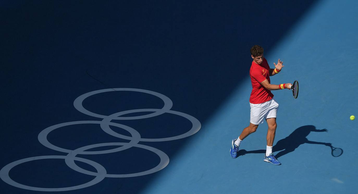 El tenista asturiano Pablo Carreño ha logrado una medalla de bronce en sus primeros Juegos Olímpicos. Se trata del primer gijonés en lograr una medalla olímpica en deporte individual desde Pedro Pidal. Carreño venció a Novak Djokovic, número uno del mundo, en un intenso partido de casi tres horas en el que desquició en muchos momentos al serbio