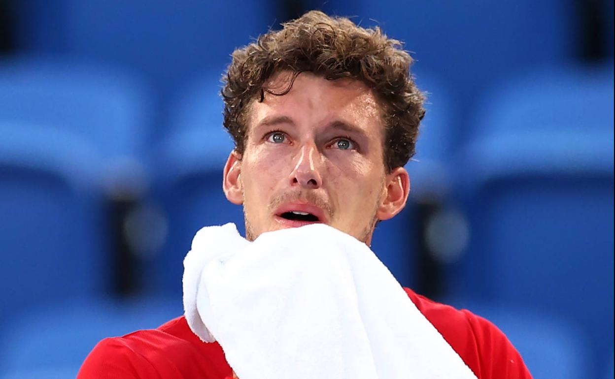 Pablo Carreño celebra la victoria con su equipo.