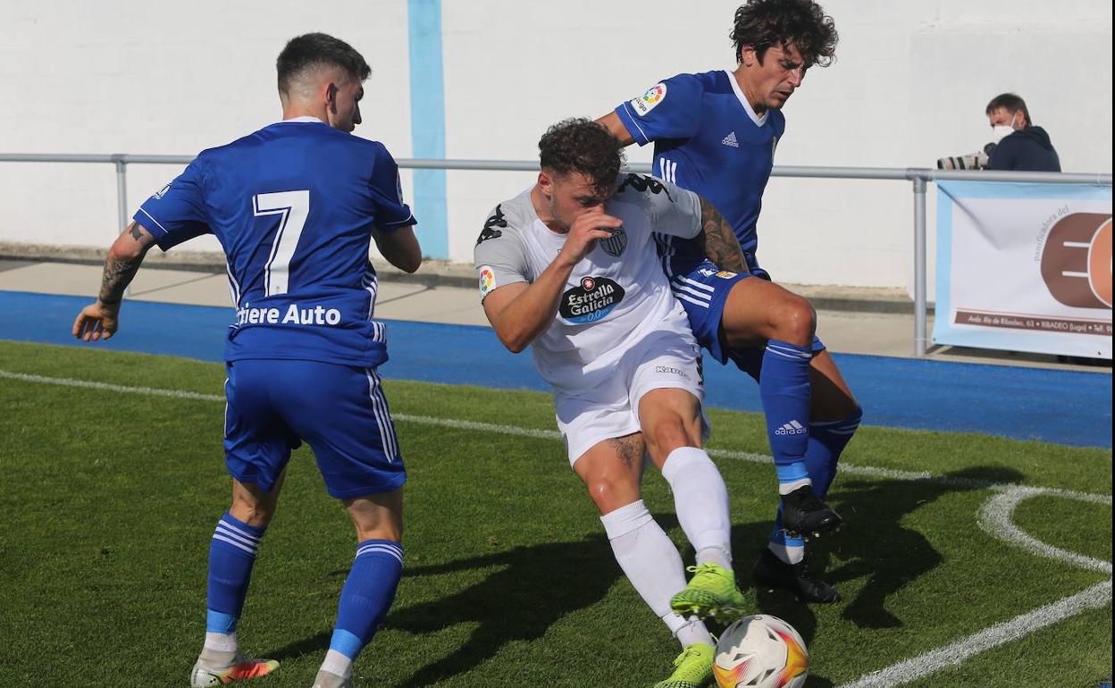 El Real Oviedo vuelve a carburar en el Emma Cuervo