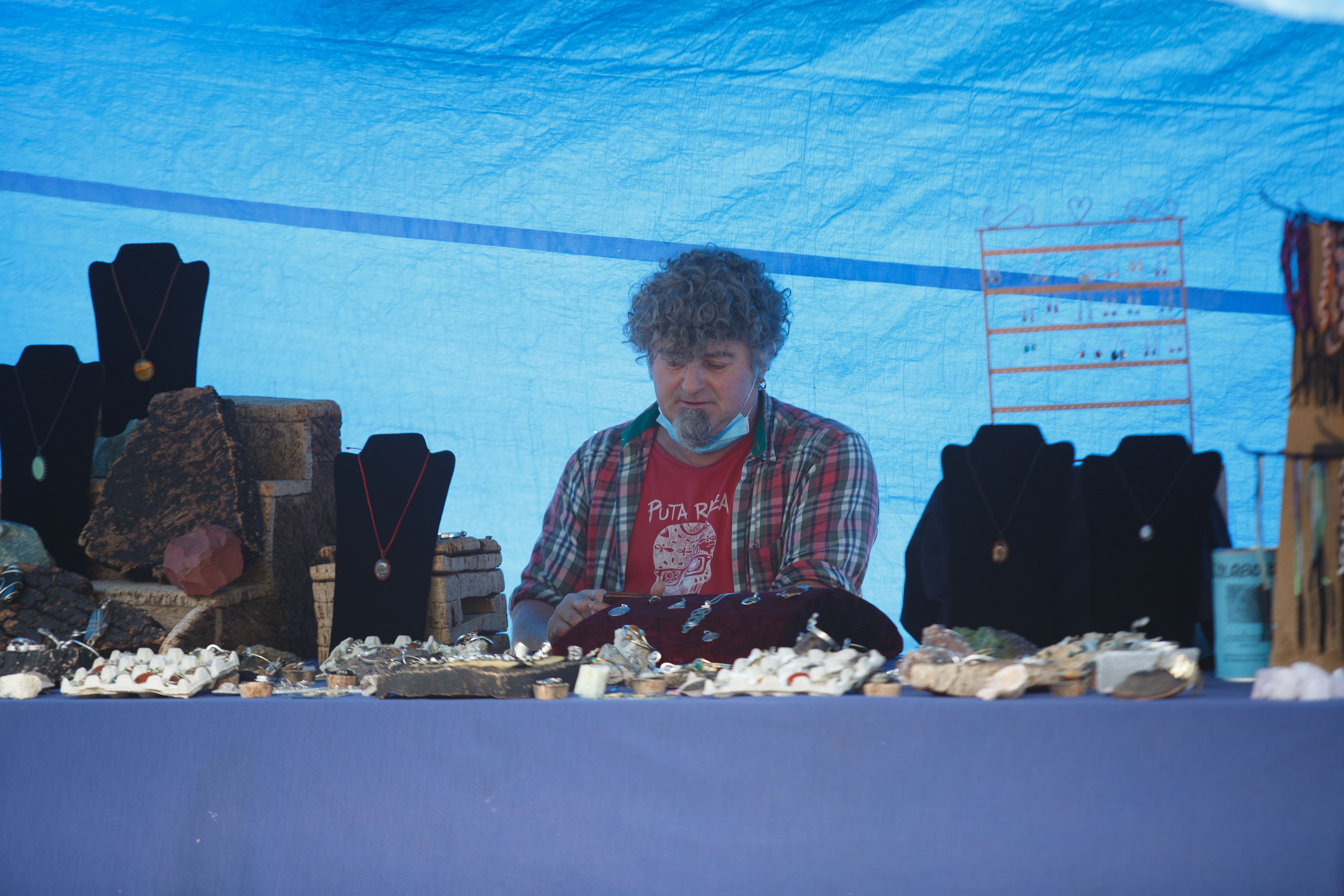 Fotos: Mercado de artesanía en San Esteban de Pravia
