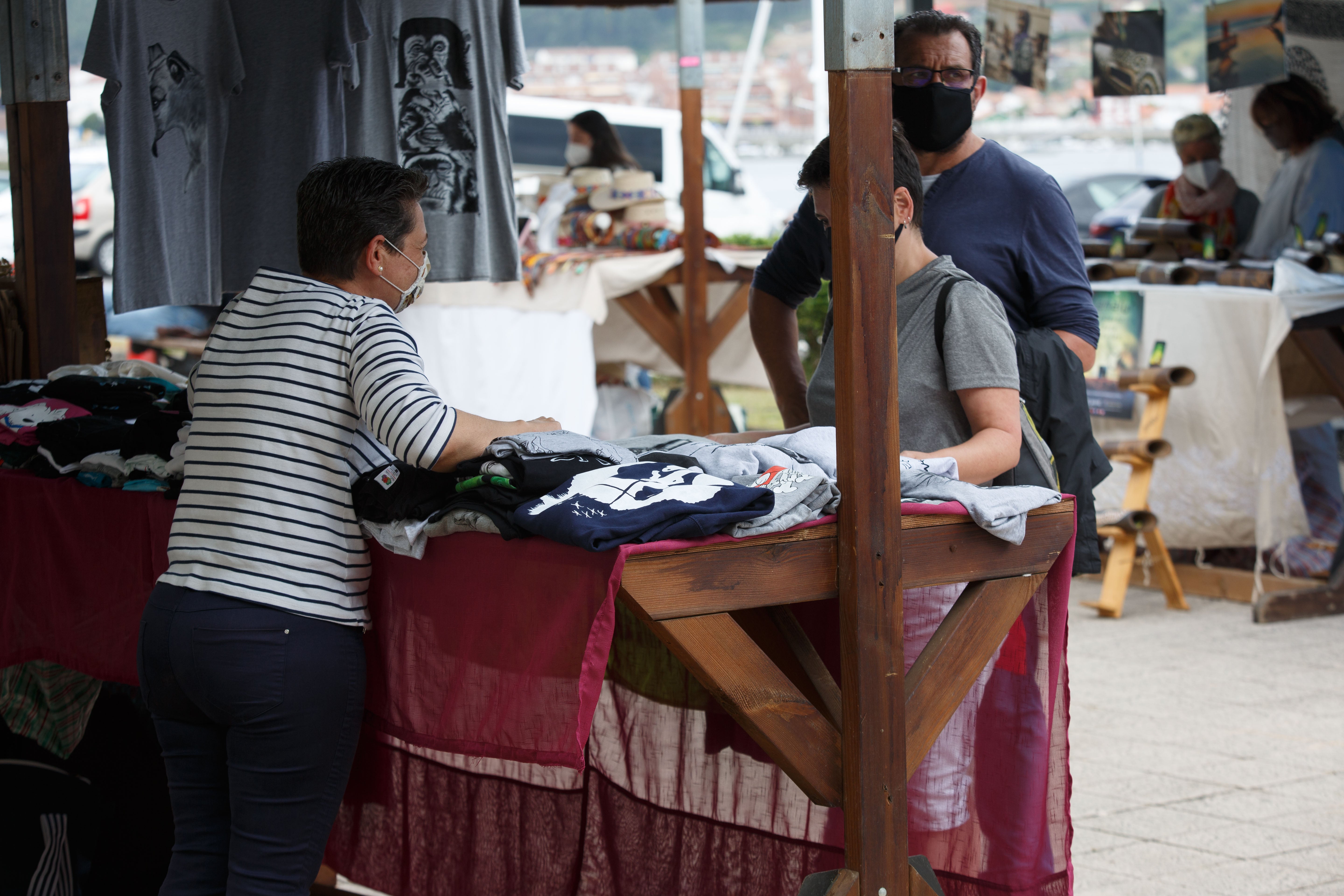 Fotos: Mercado de artesanía en San Esteban de Pravia
