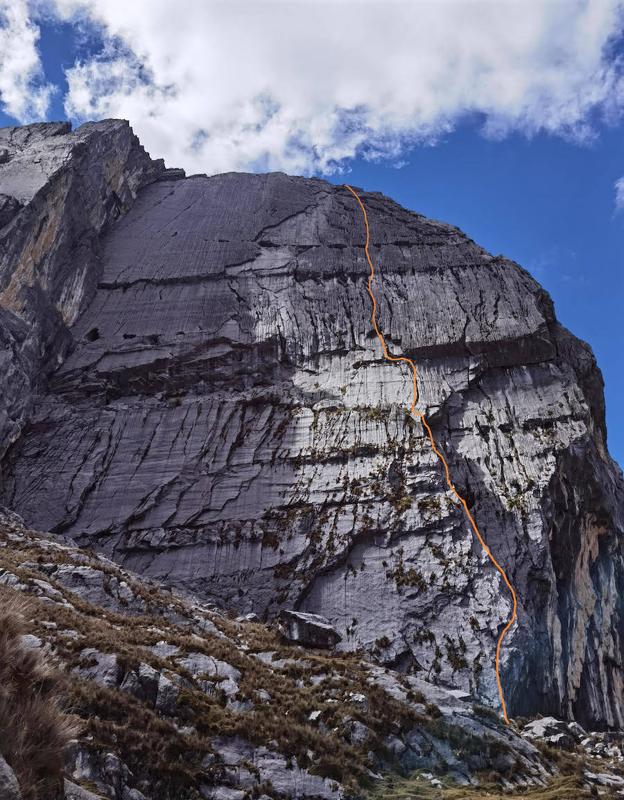 Nueva línea de 'Súper Canalizos' (475 m, 6c+).