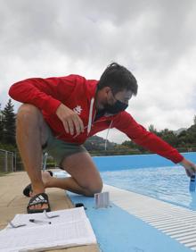 Imagen secundaria 2 - Bárbara González, tienda de regalos Jesús en Avilés y Mario González Molina, socorrista en la piscina de Caborana