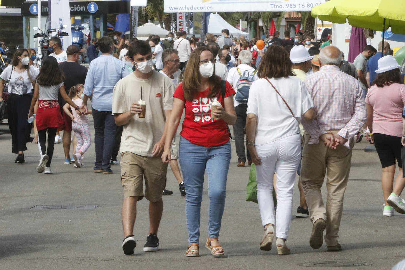 El sector turístico cuelga el cartel de completo en casi 95.000 plazas y con tarifas de hasta 370 euros por día en las escasas opciones de alojamiento. 