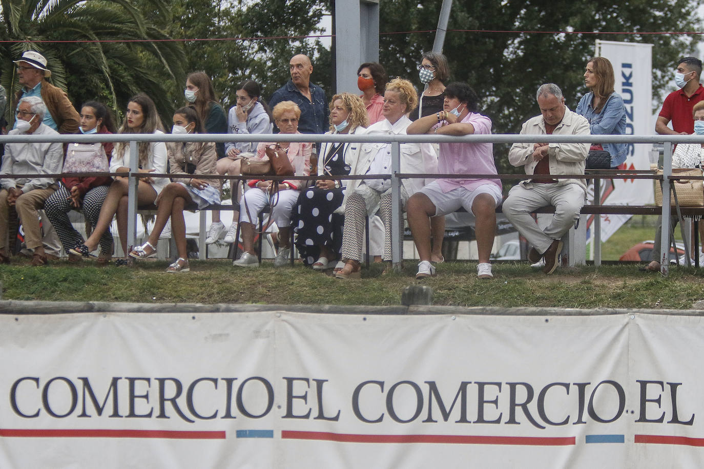La joven amazona Ibone Ibáñez se impuso en el desempate del Pequeño Gran Premio con 'Ambre Des Veys'