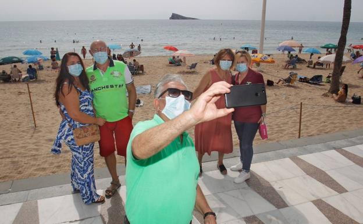 Los viajes para personas mayores está previsto que vuelvan tras el verano.